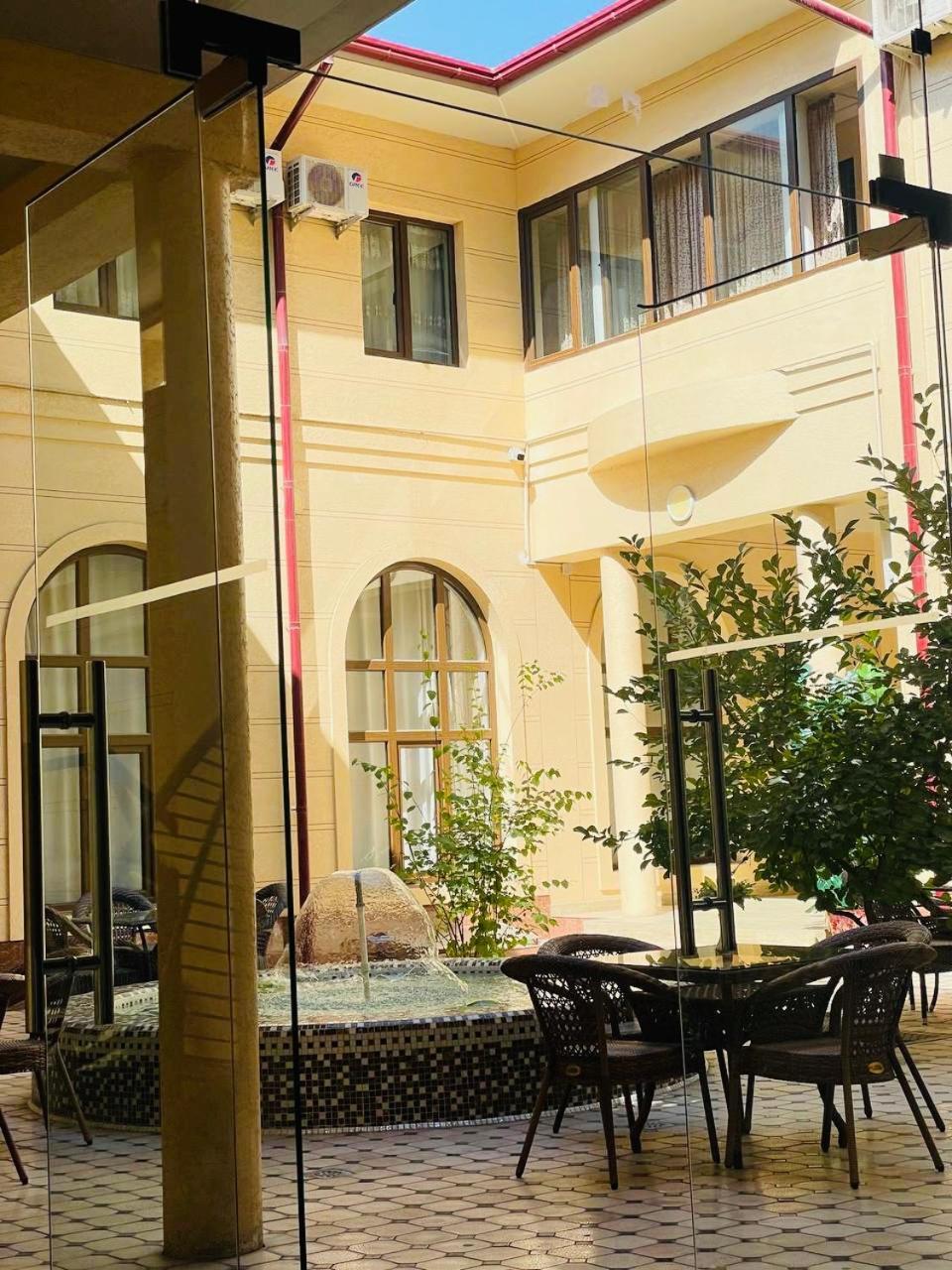 Alisher Hotel By Shosh Ташкент Экстерьер фото